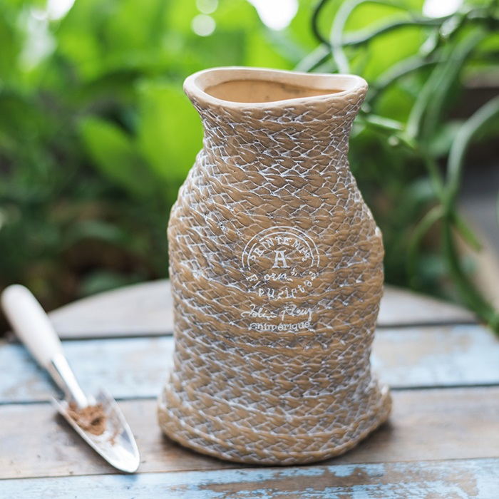 Terrana Jute | Vaso rustico in ceramica con manici in corda dal design a borsa di canapa
