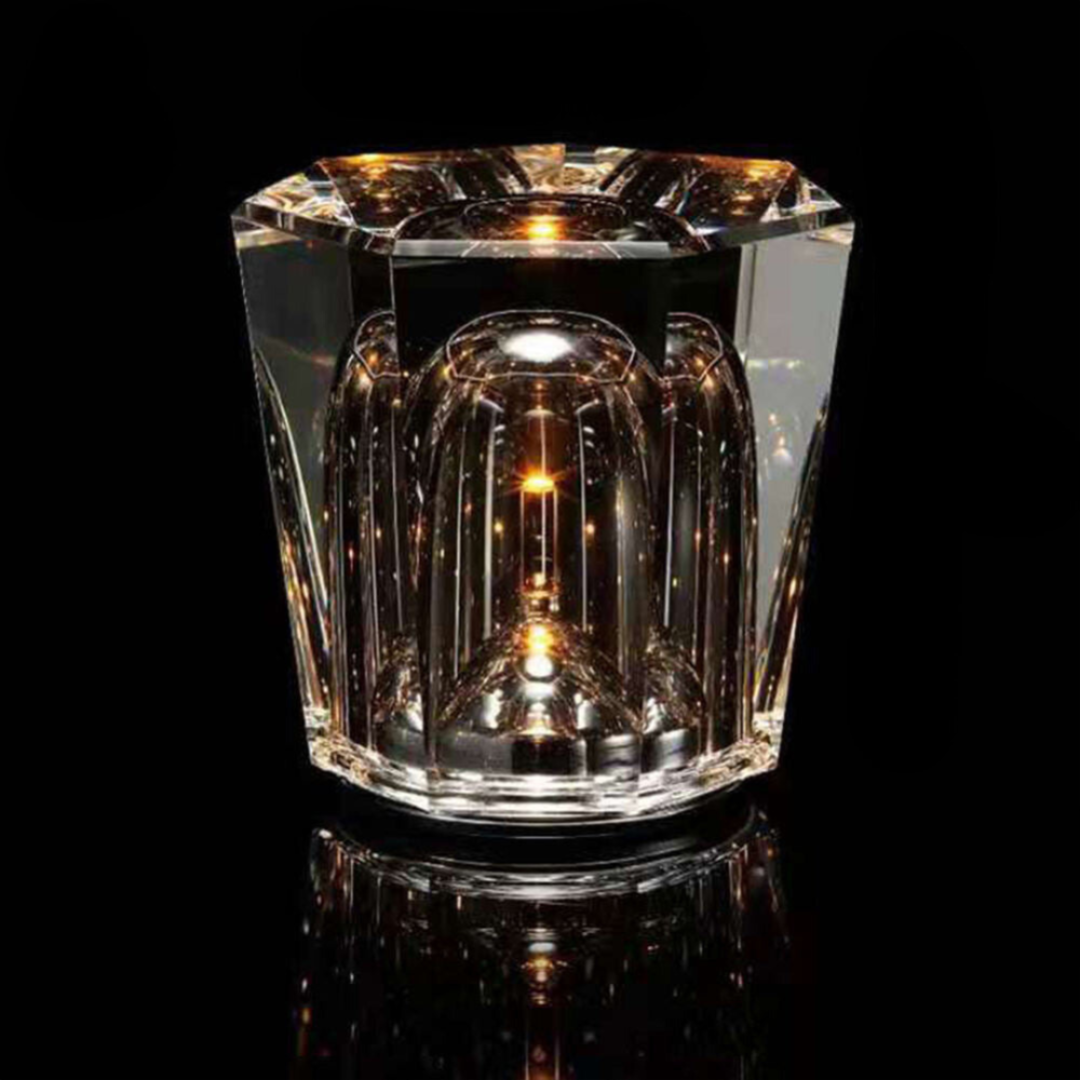 Lumex | Lampada da tavolo in cristallo senza fili dal design moderno