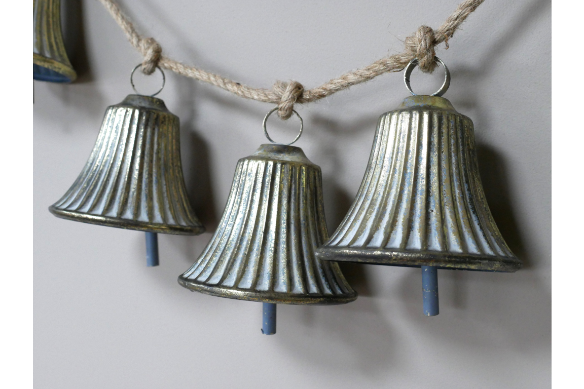 Glockara | Christmas Garland with 5 Metal Bells on Jute Rope, 98 cm