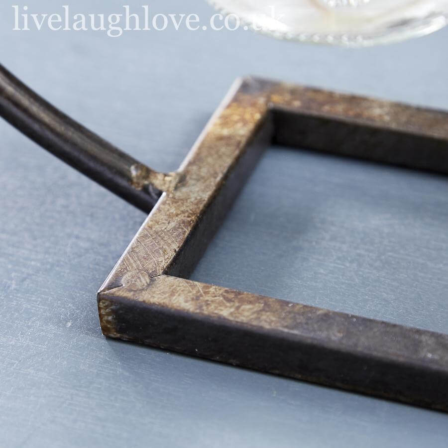 Duvessa | 2 Flaschenvasen aus Glas im Metallhalter, 25,5 cm hoch
