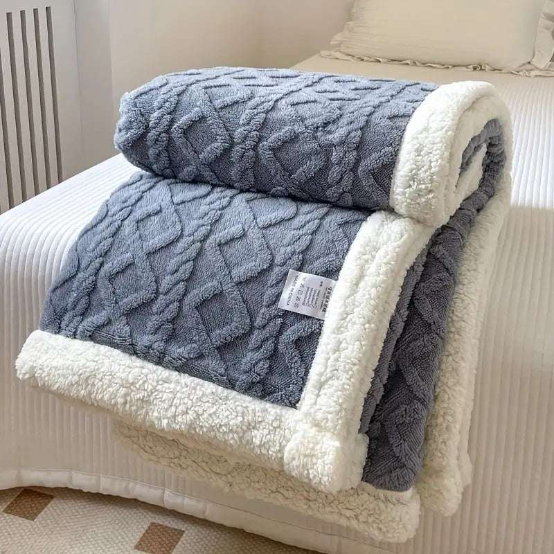 Zopfina | Reversible Sherpa throw blanket with cable-knit pattern, 100 × 150 to 200 × 230 cm