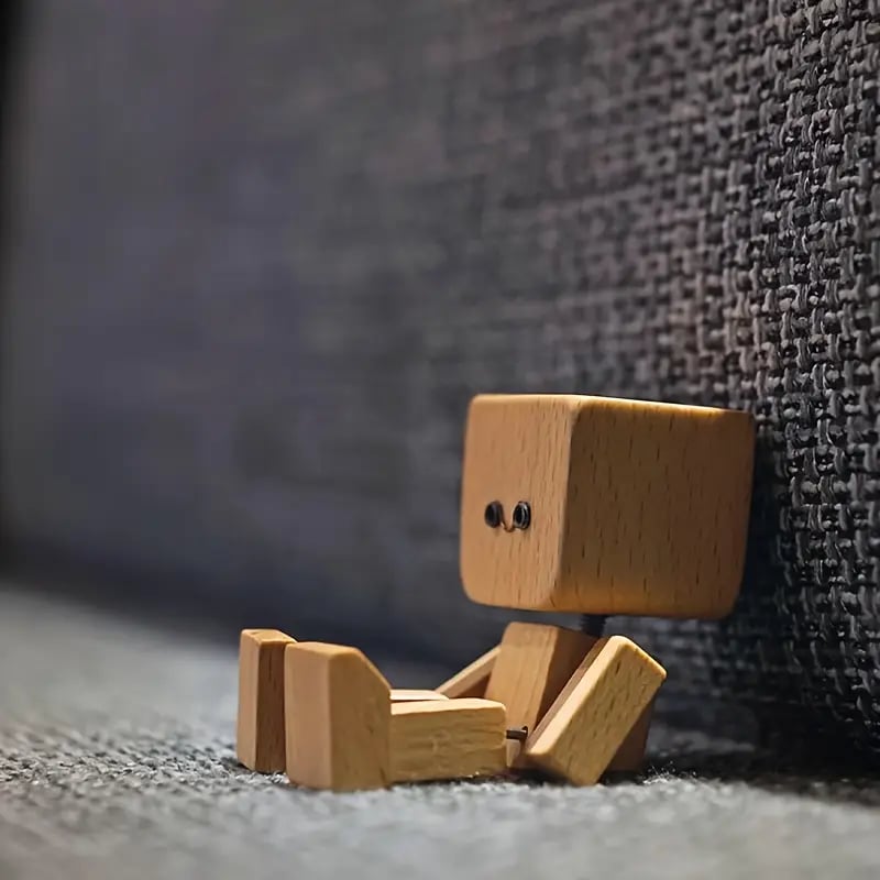 Wackelino | Wackelkopf-Figur aus Naturholz, 8 cm, mit rutschfester Unterseite