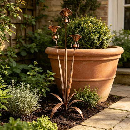 Calvessa | Gartenstecker mit Calla-Blüten und Glocken aus Eisen, 120 cm