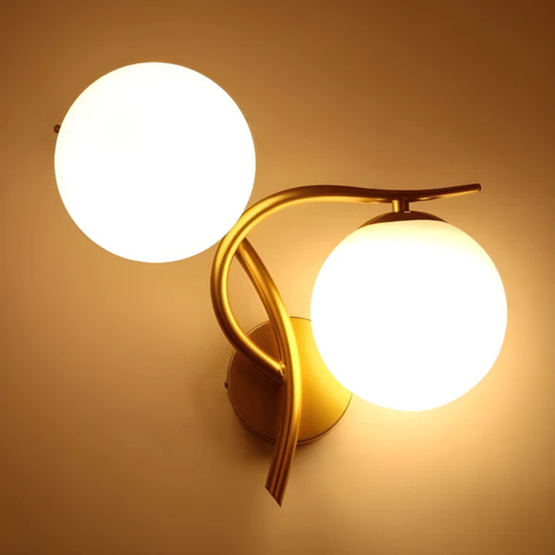 Lampada da parete scandinava | Illuminazione elegante per interni | Luce calda | Vetro e rame