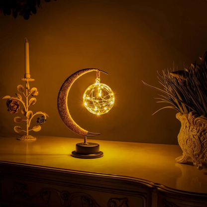 Solvix Lunae | Moon-shaped desk lamp with magical lighting effect
