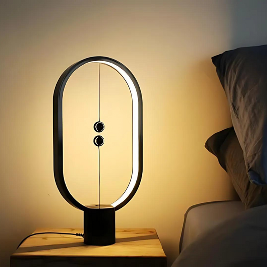 Luxar Elvia | Lampada da tavolo LED con luce dimmerabile dal design moderno