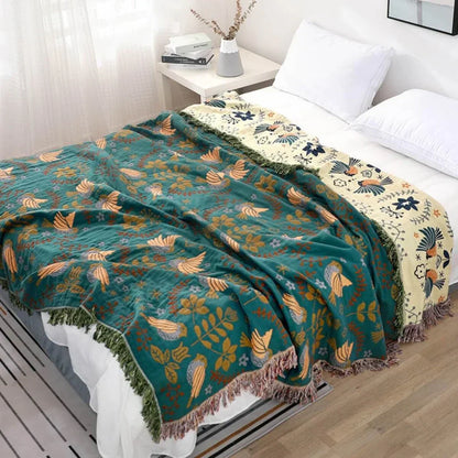 Scandinavian Reversible Blanket with Bird Motif – Stylish & Cozy