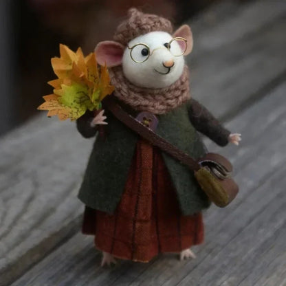 Pipsela | Handgefertigter Weihnachtsanhänger Filzmaus aus Wolle, 7,5 cm