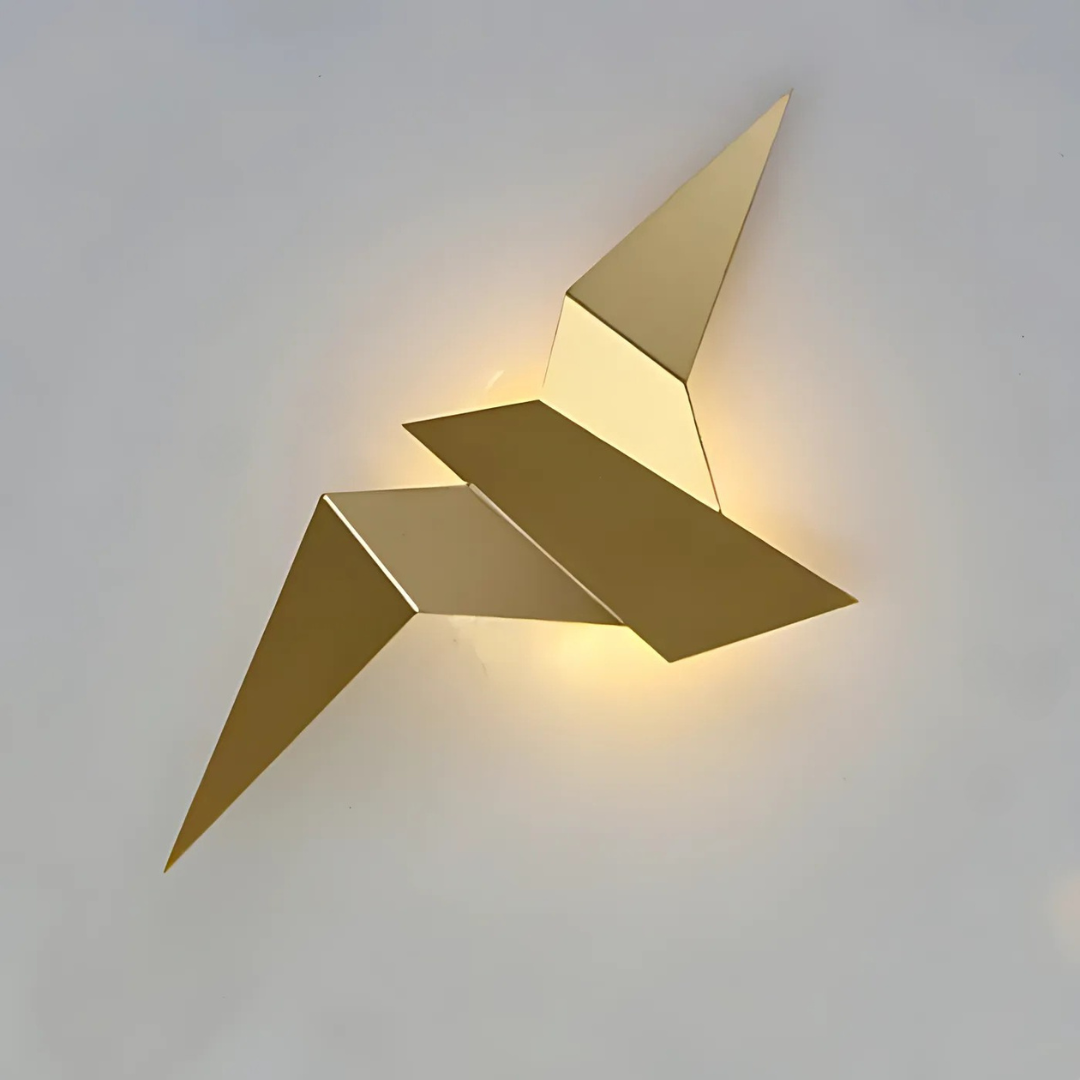 Akaru Origami | Applique LED scultorea dal design giapponese