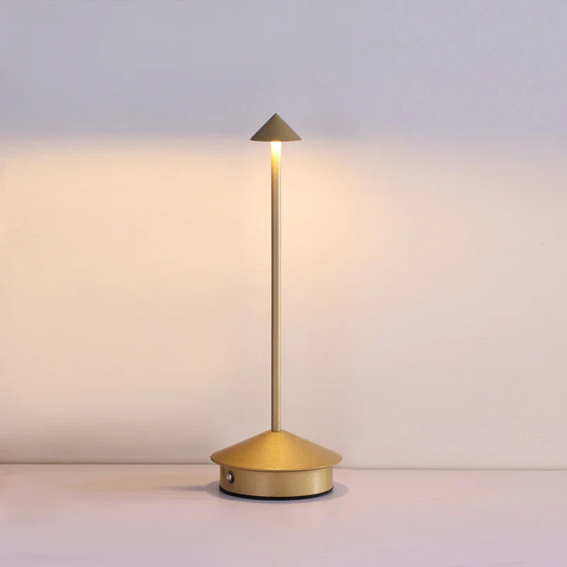 Liora Beam | Lampada da tavolo LED minimalista in alluminio