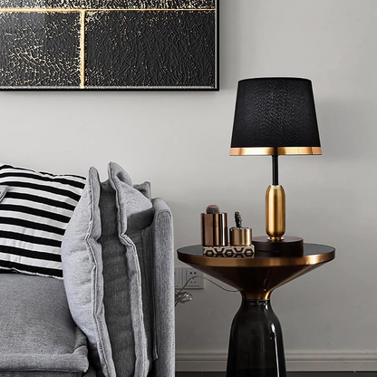 Cilo Noctura | Desk lamp with black fabric shade in modern design