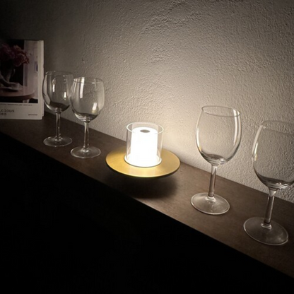 Avena | Lampada da tavolo LED senza fili dal design elegante