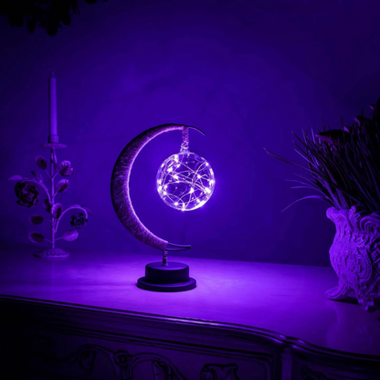 Solvix Lunae | Moon-shaped desk lamp with magical lighting effect