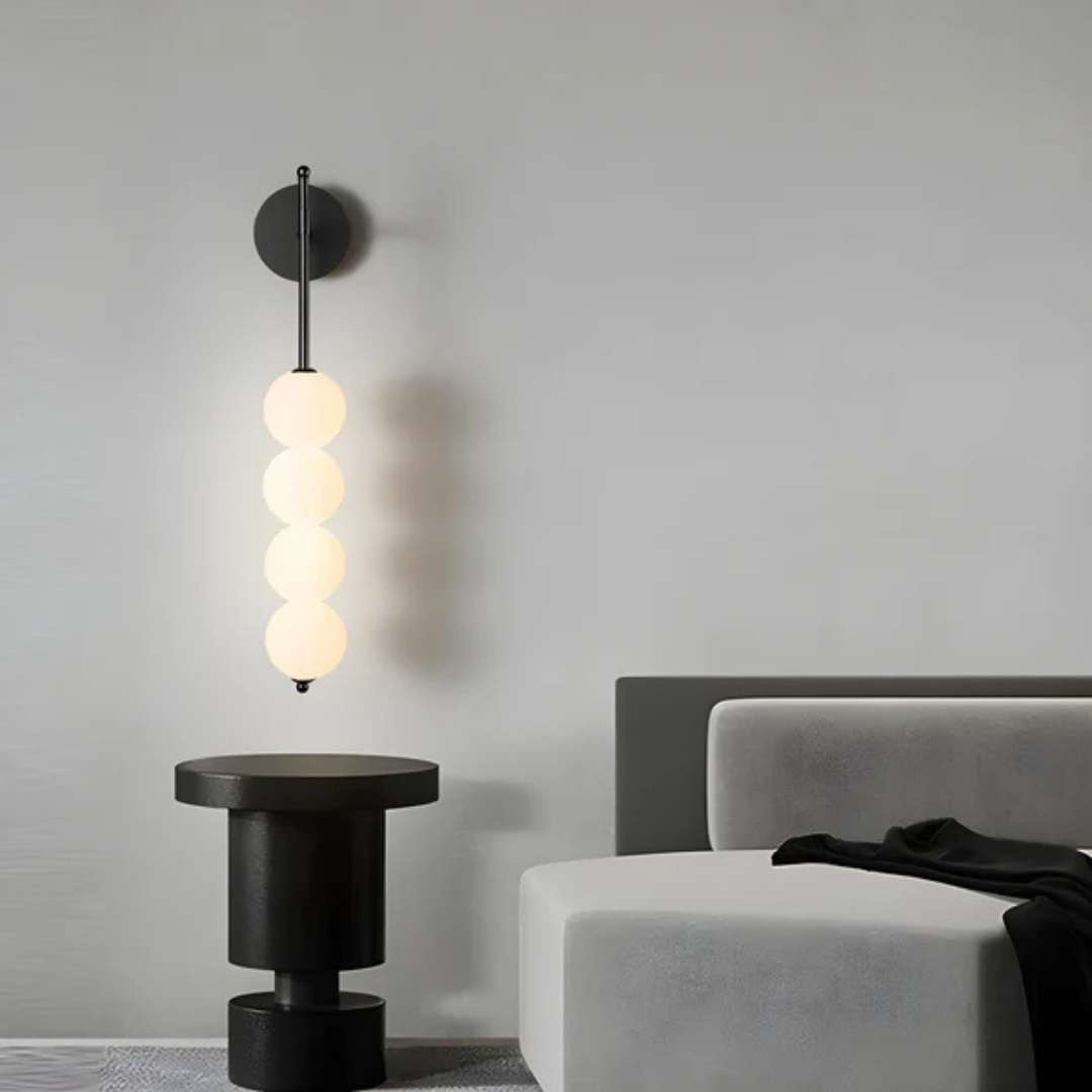 Lampada da parete di lusso moderna per interni | Luce LED calda | Design minimalista | Metallo e vetro