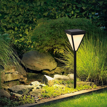 Brill Solis | Lampada LED solare moderna per giardino e facciate
