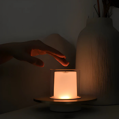 Avena | Lampada da tavolo LED senza fili dal design elegante