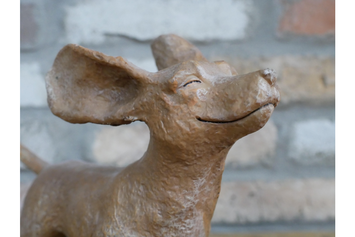 Windolo | Dekoration Hundefigur im Wind mit Gummistiefeln aus Kunstharz