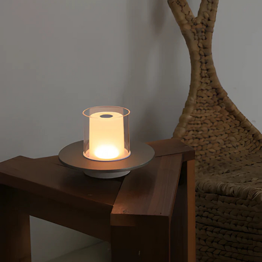 Avena | Lampada da tavolo LED senza fili dal design elegante