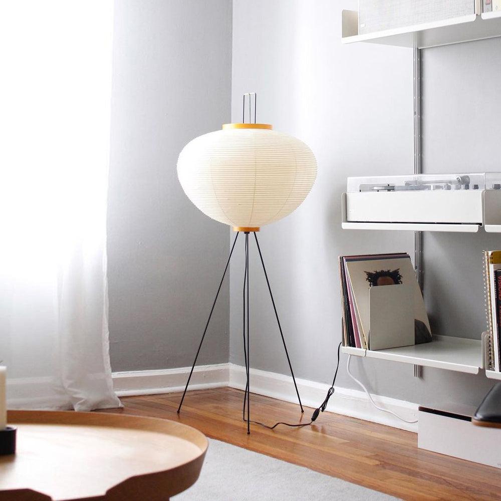 Lunora Haze | Lampadaire sculptural en papier de riz au style Japandi