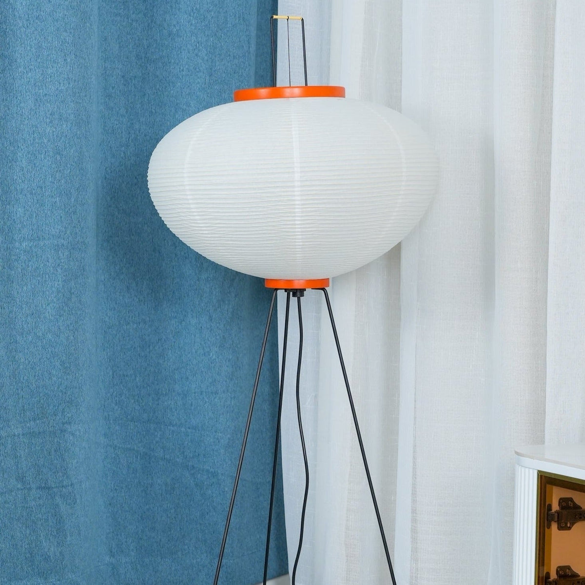 Lunora Haze | Lampadaire sculptural en papier de riz au style Japandi