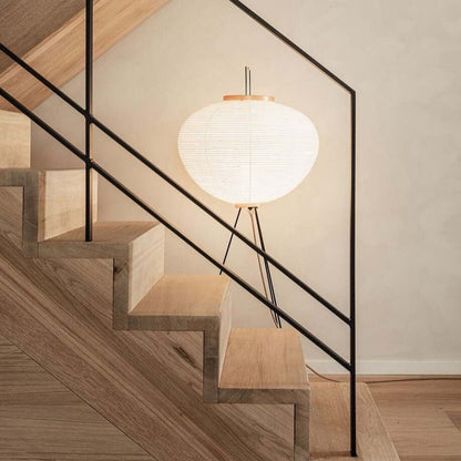 Lunora Haze | Lampadaire sculptural en papier de riz au style Japandi