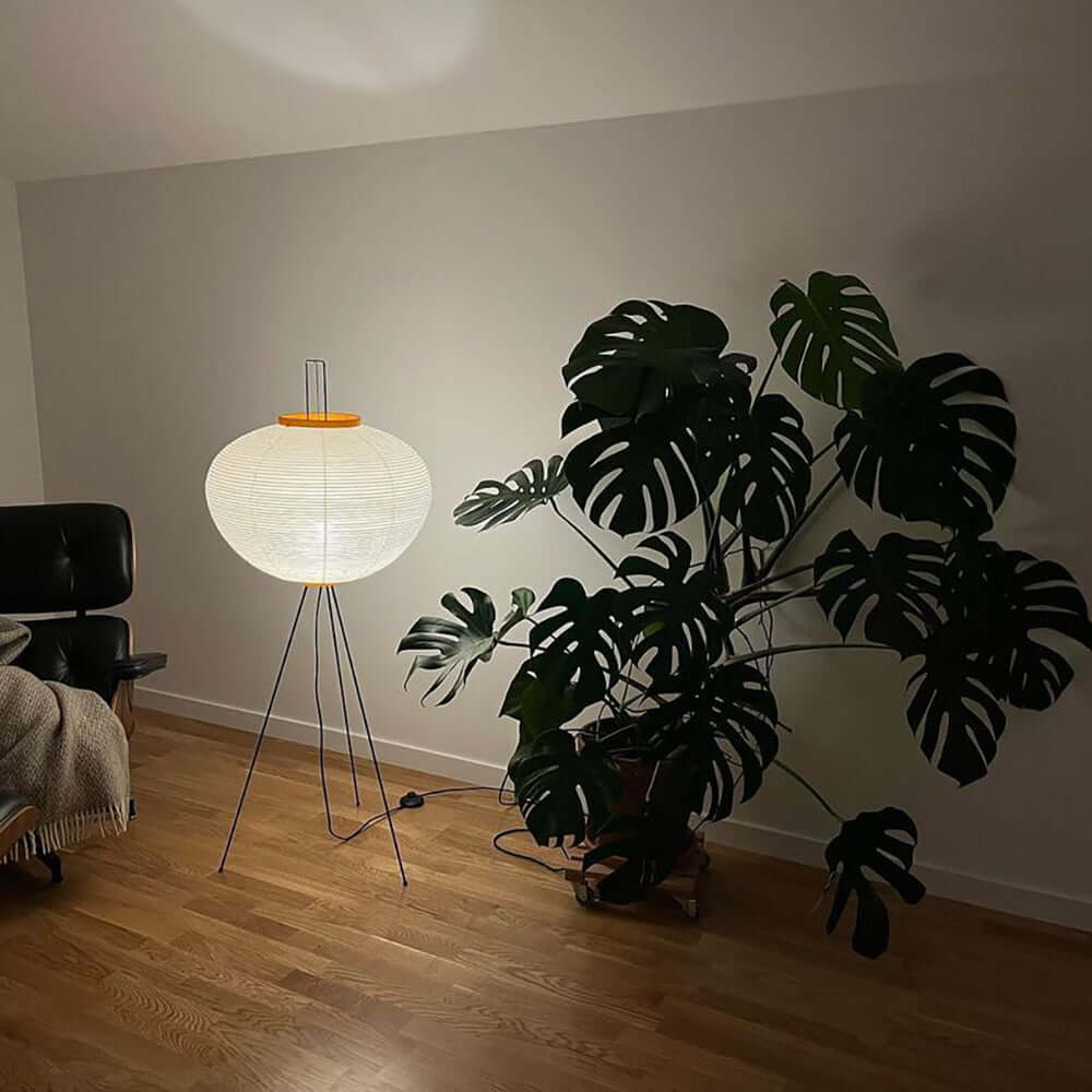 Lunora Haze | Lampadaire sculptural en papier de riz au style Japandi