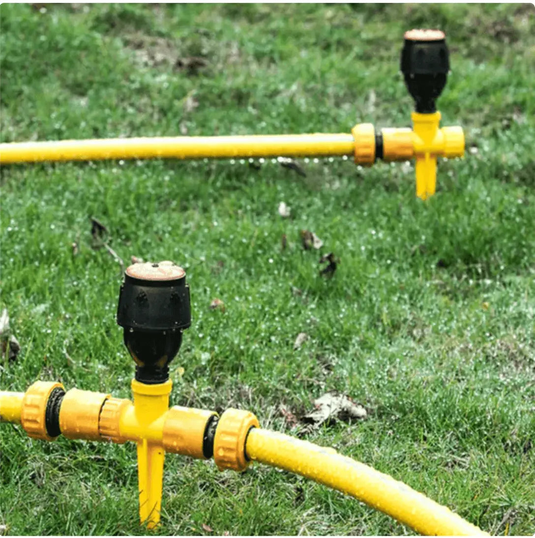 AquaSpray | Rotierender Gartensprenger im 4er-Set 2