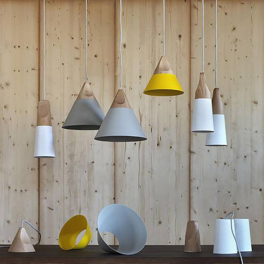 Bardora | Lampada a sospensione in legno dal design scandinavo