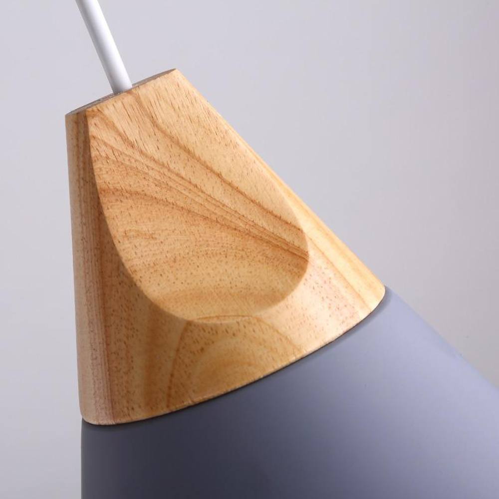 Bardora | Lampada a sospensione in legno dal design scandinavo