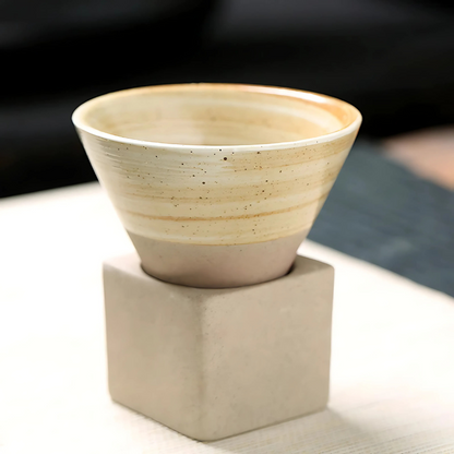 Tasumi | Set da 2 tazze da caffè giapponesi in ceramica con supporto, 100 ml