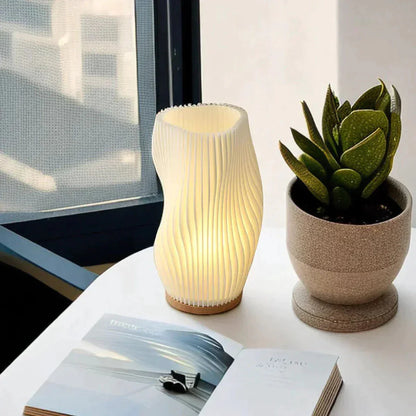 Wavecrest Aura | Lampada da tavolo LED dal design ondulato