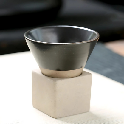 Tasumi | Set da 2 tazze da caffè giapponesi in ceramica con supporto, 100 ml