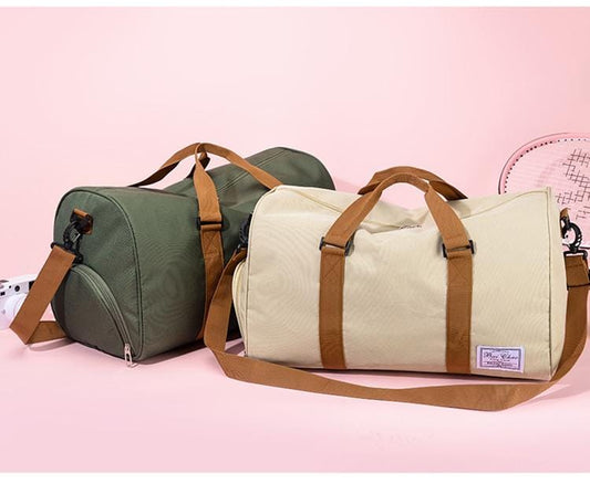 Brehn | Große Reisetasche für Damen im Sportlichen Design 0