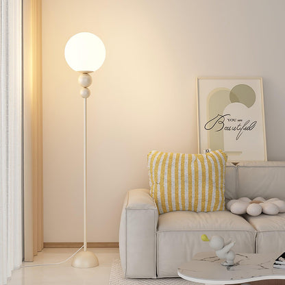 Clavora Linea | Lampada da terra LED con silhouette snella in stile nordico