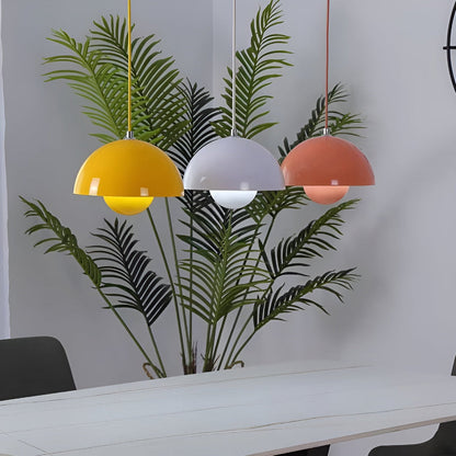DomeBud Lamp | Decorative pendant light in flowerpot look for modern living