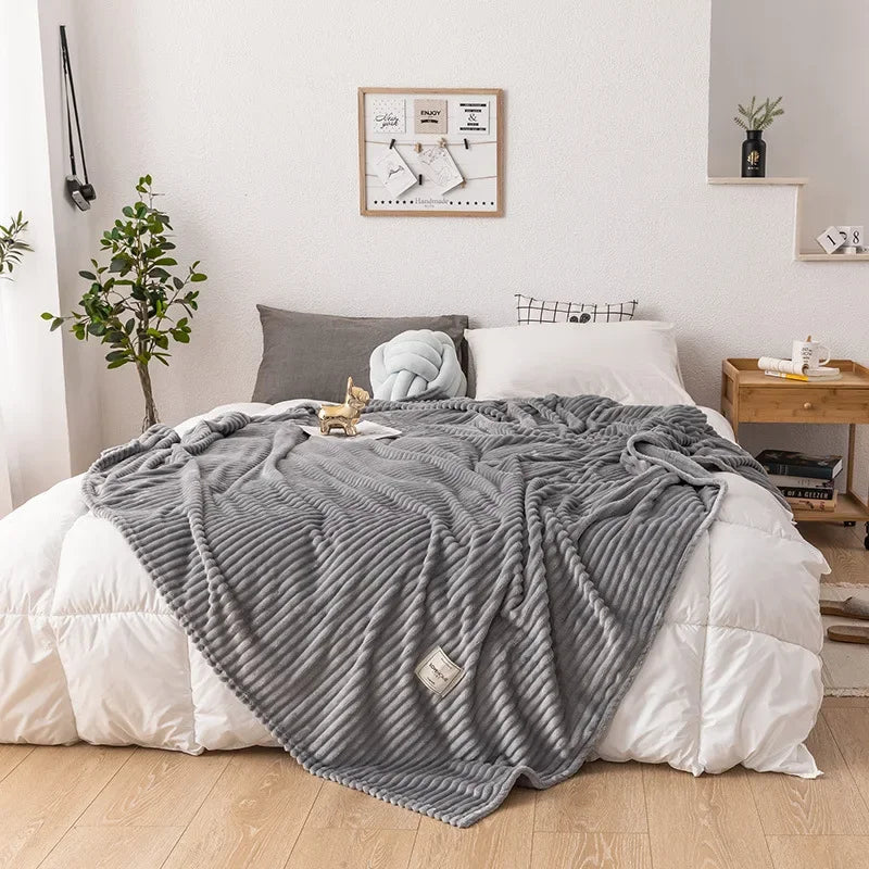 Lunita | Coperta coccolosa spessa in flanella, calda e facile da curare per divano e letto