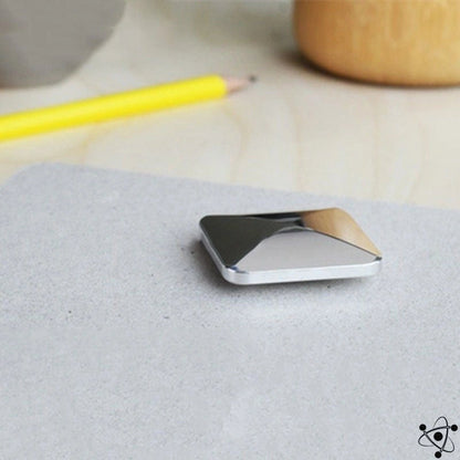 Flipo Flip | Anti-Stress Gadget mit geometrischem Design 8