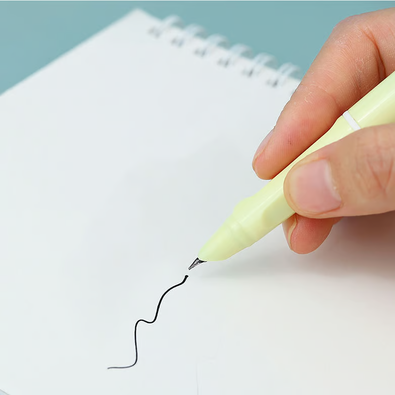Inkelto | Penna stilografica retrattile con meccanismo a scatto, set da 3