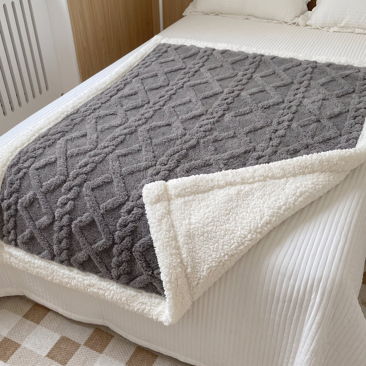 Zopfina | Reversible Sherpa throw blanket with cable-knit pattern, 100 × 150 to 200 × 230 cm