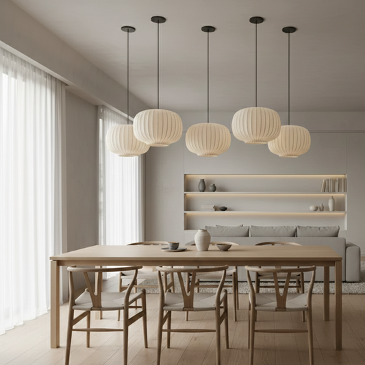 Aetheris | Japandi Pendelleuchte aus Seide in Treppenform