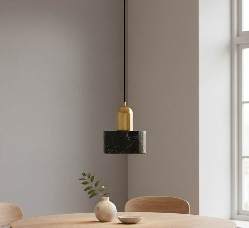 Lampada a sospensione Arca Design con accento dorato – Lampada a sospensione moderna per sala da pranzo e soggiorno