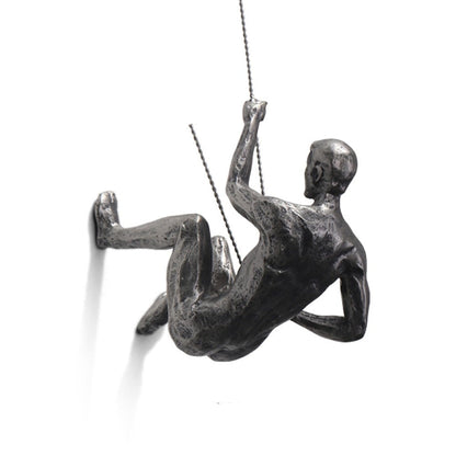 ArtiClimb Wandfigur | Kletternde Skulptur aus Kunstharz