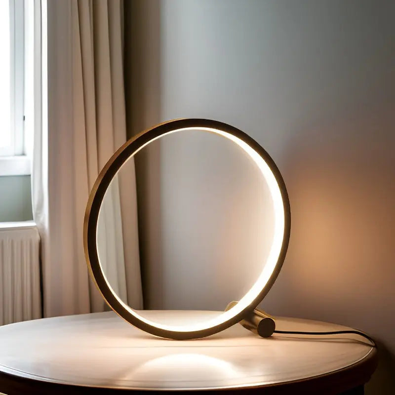Nuvéa Halo | USB-C LED-Tischleuchte mit Dimmer & rundem Design