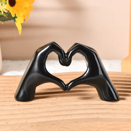 LoveSculpt Figur | Decorative wooden sculpture, handcrafted for cozy accents