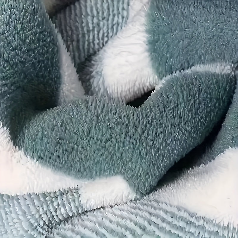 AquaPlush 8-częściowy zestaw ręczników | Miękkie ręczniki kąpielowe z coral fleece