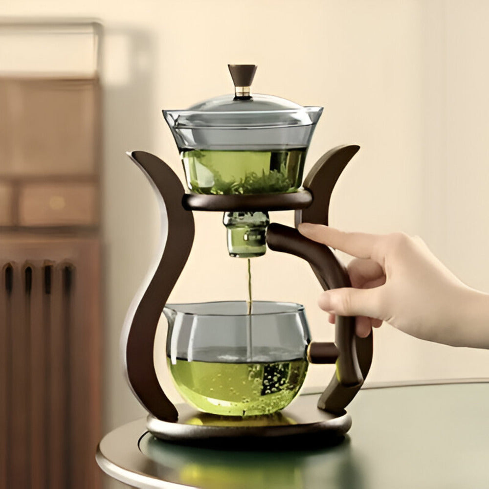 Serica Pour | Drip-Free Teapot with Magnetic Spout & Strainer – Ergonomic & Handmade