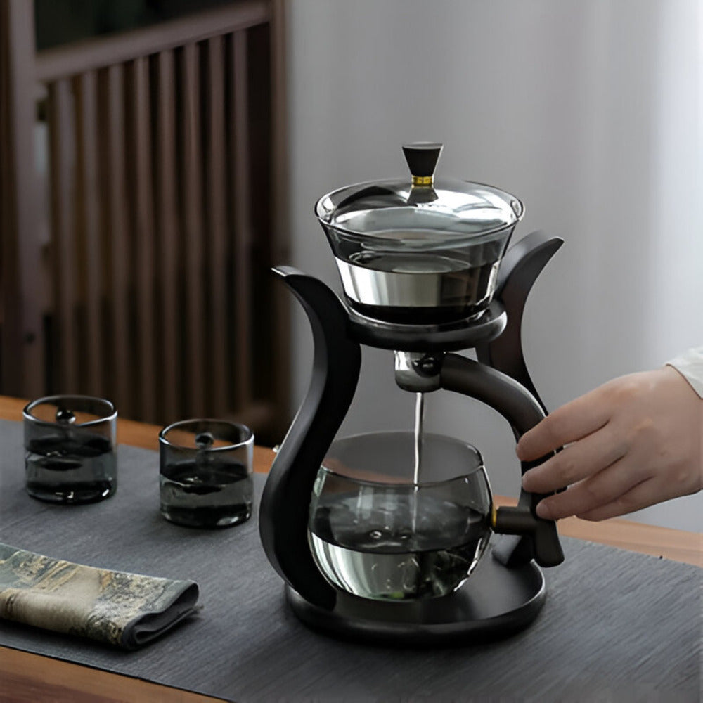 Serica Pour | Drip-Free Teapot with Magnetic Spout & Strainer – Ergonomic & Handmade