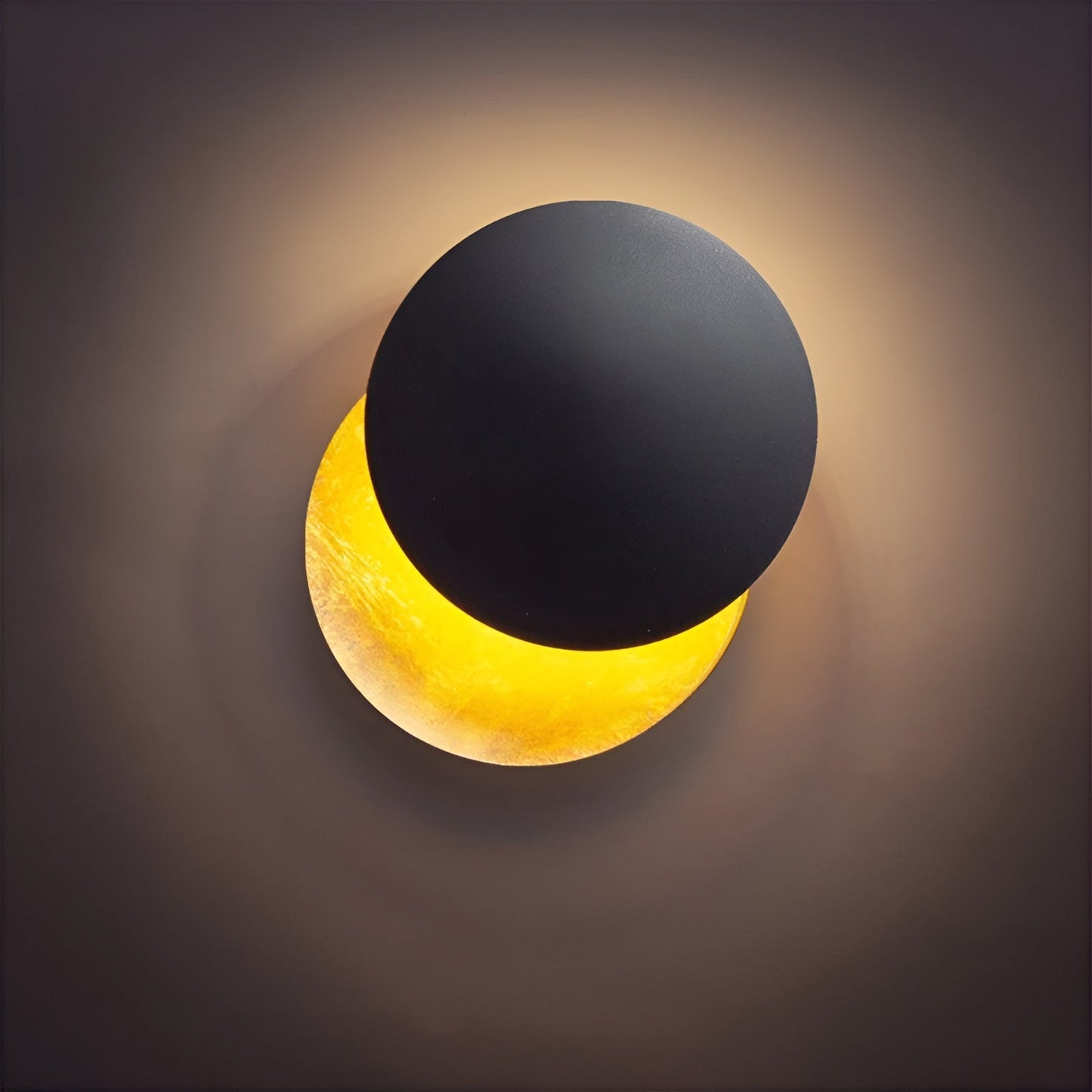 Lunara Halo | lampada da parete LED girevole a 360° con luce ambientale
