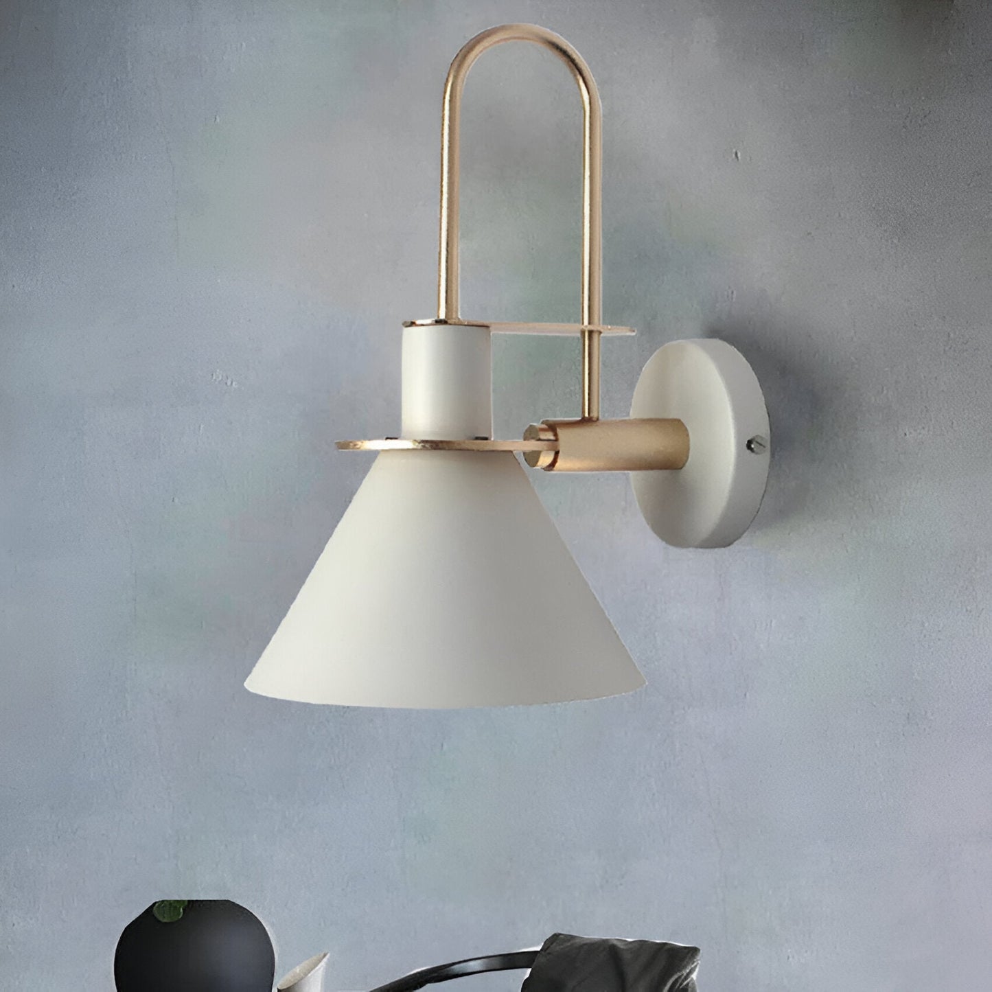 Zoralia | Applique LED postmoderna dal design a tromba