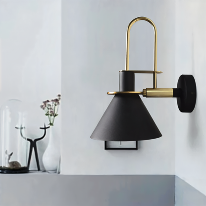 Zoralia | Applique LED postmoderna dal design a tromba